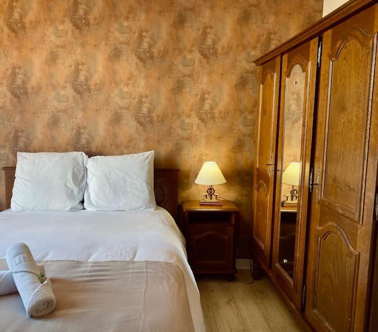 Sète "Georgio" Grand Appartement Traversant Avec Vue Canal Et Parking מראה חיצוני תמונה